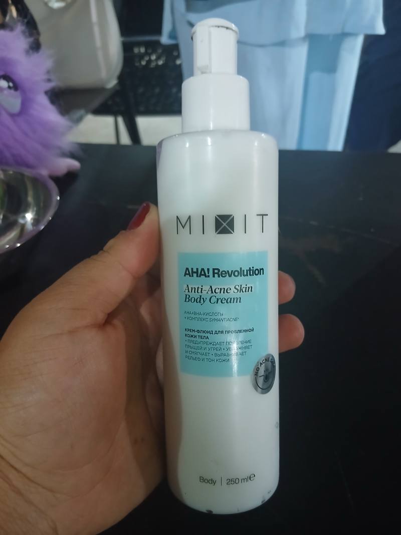 AHA! Revolution Anti-Acne Skin Body Cream