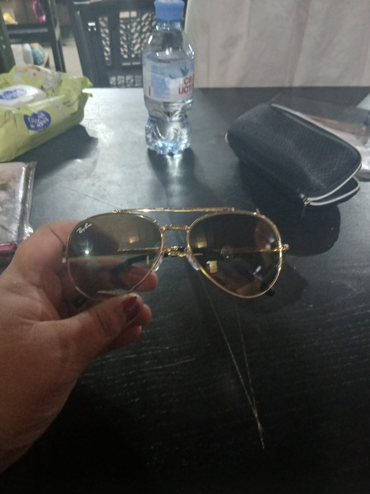 Солнцезащитные очки Ray-Ban
