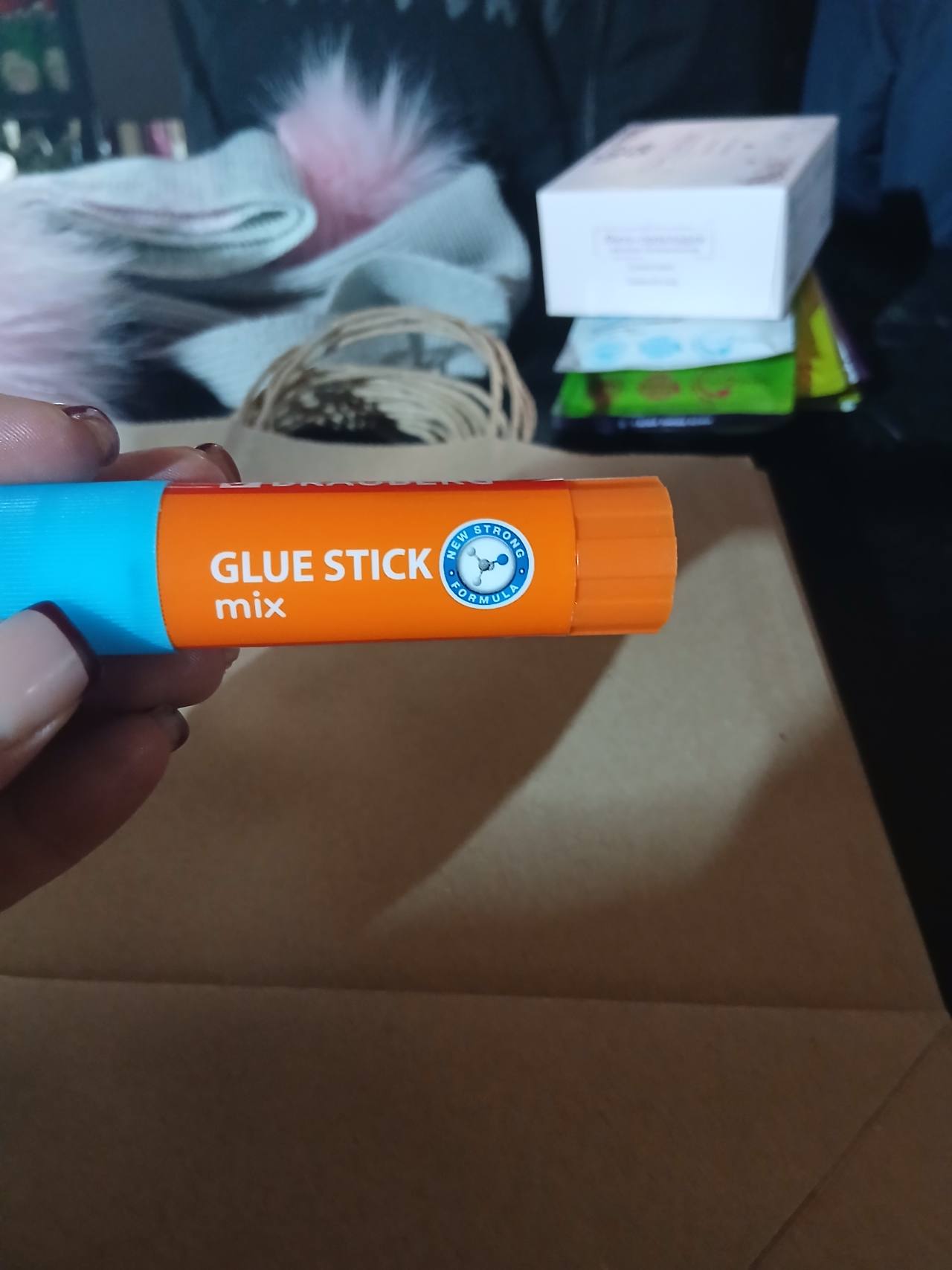Клей-карандаш GLUE STICK mix