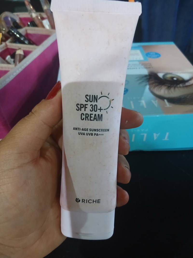 Солнцезащитный крем SPF 30+ Anti-Age