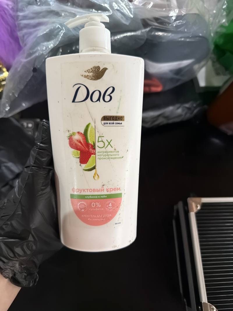 Dove Крем-гель для душа Фруктовый крем клубника и лайм