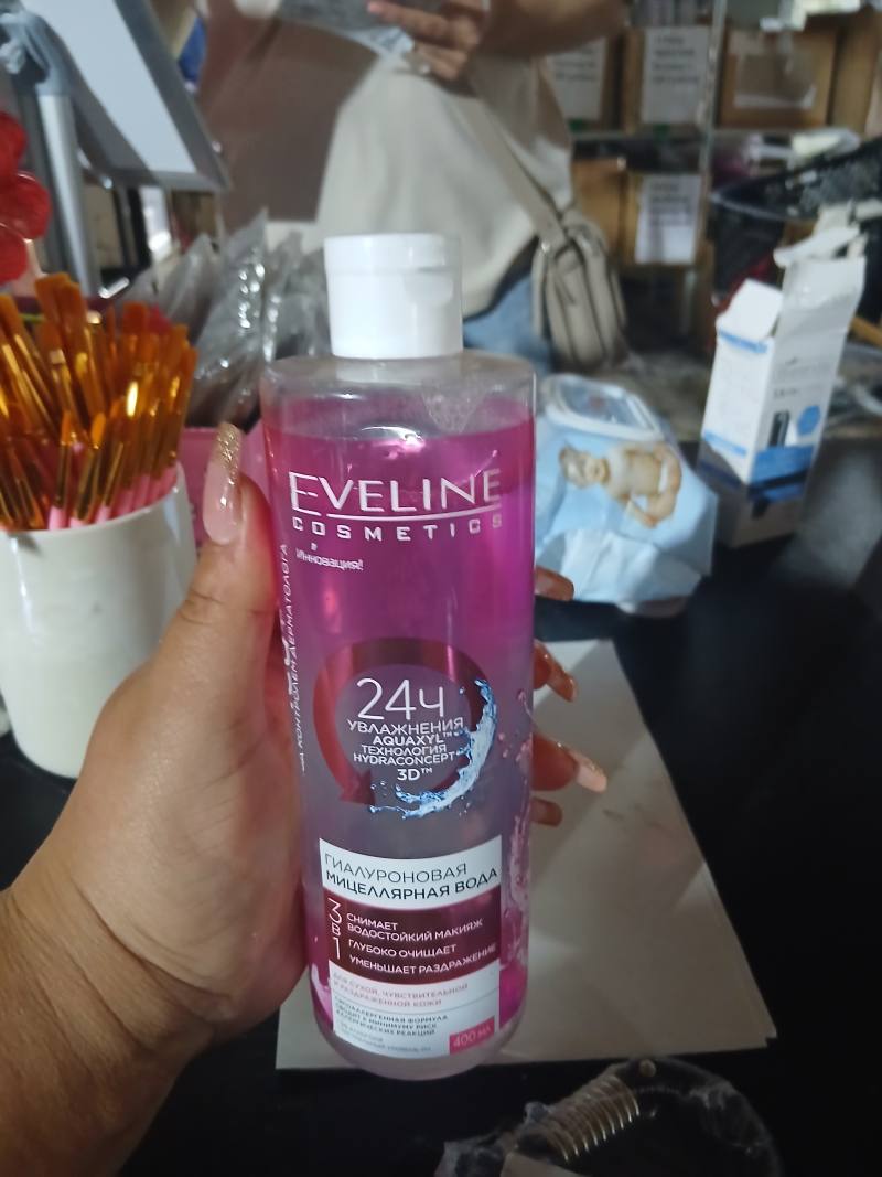 Eveline Cosmetics Гиалуроновая мицеллярная вода 3 в 1 400 мл