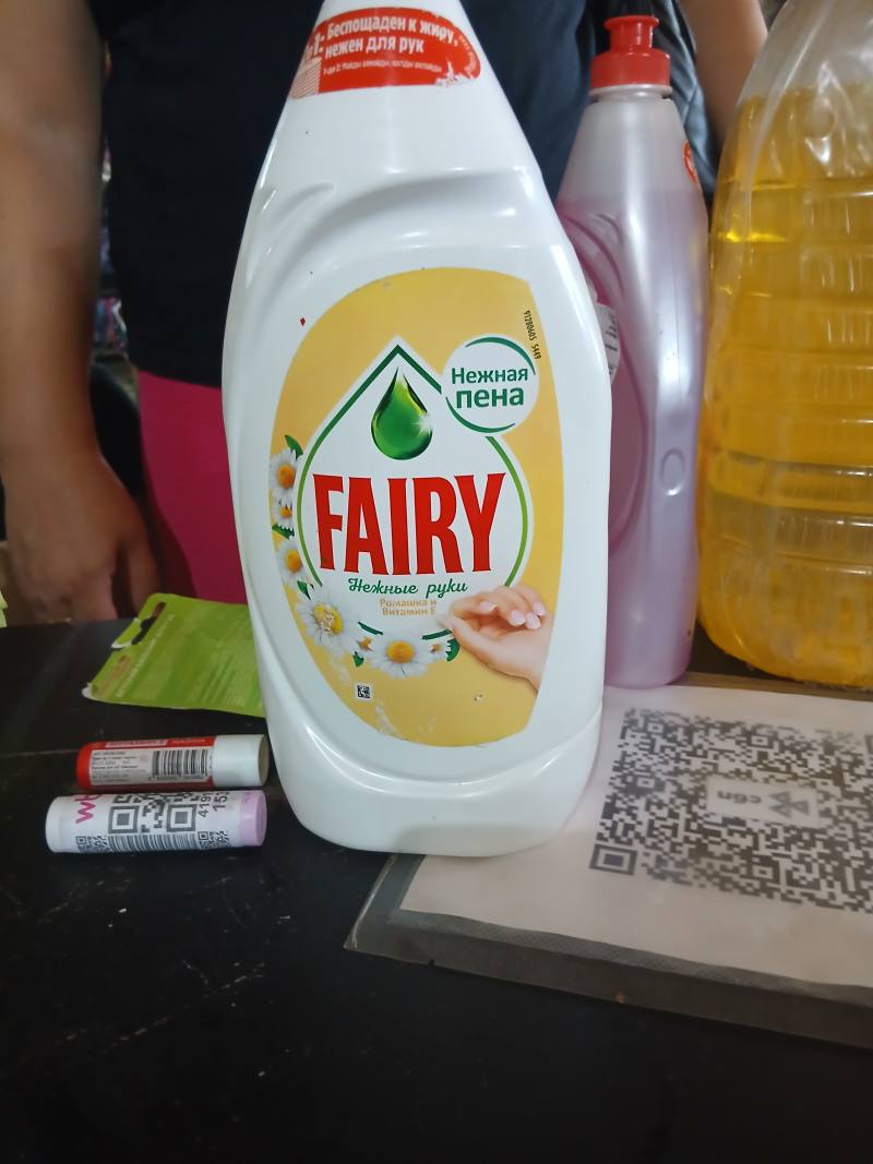 Fairy Нежная пена Нежные руки Ромашка и Витамин Е