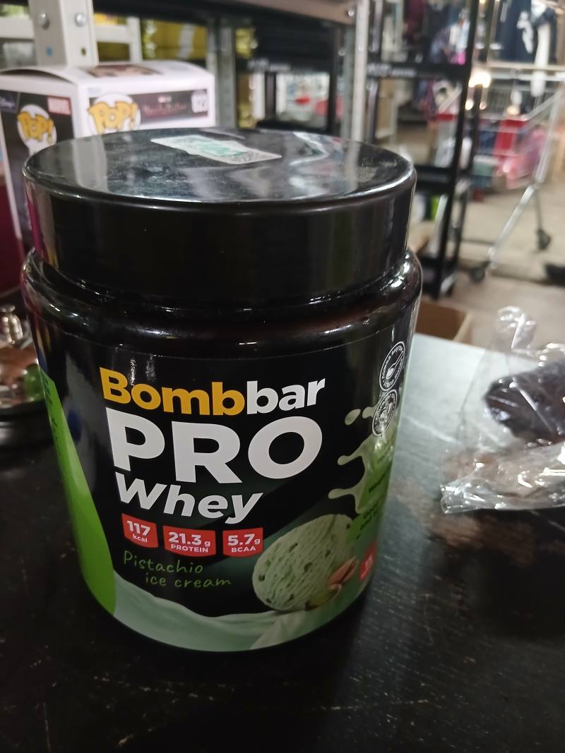 Bombbar PRO Whey Pistachio ice cream