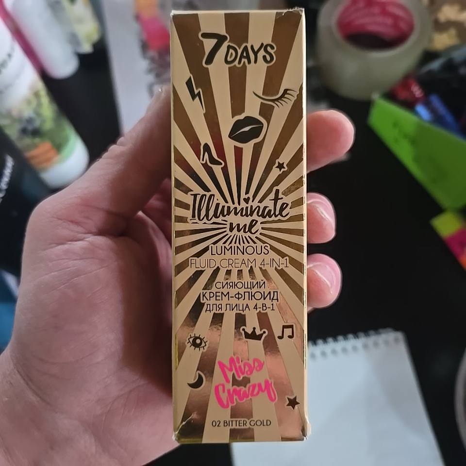 СИЯЮЩИЙ КРЕМ-ФЛЮИД ДЛЯ ЛИЦА 4-В-1 Luminous Fluid Cream 4-in-1 Illuminate me