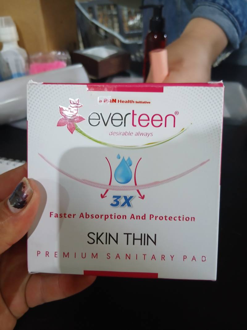 Everteen Skin Thin Premium Sanitary Pad