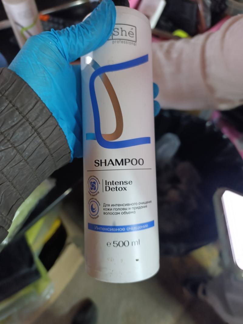 SHAMPOO Intense Detox