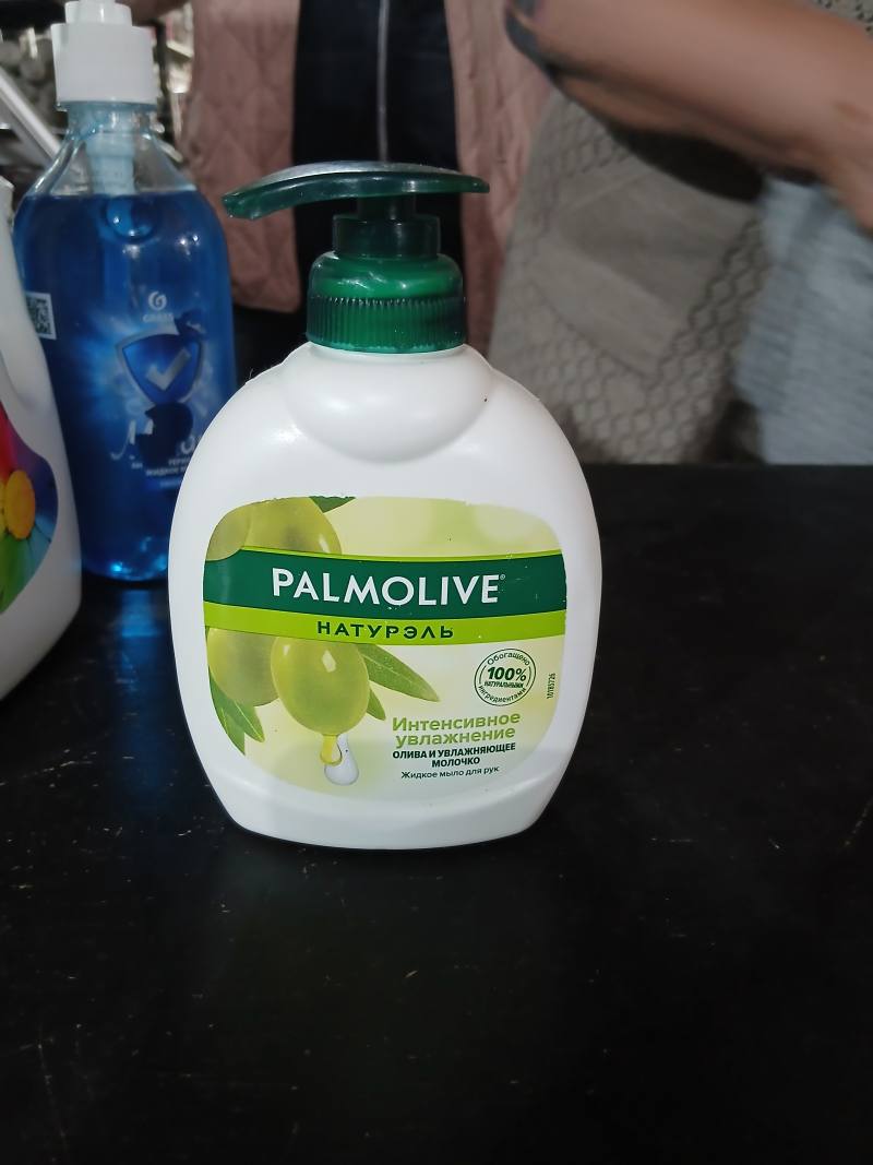 Palmolive Натурэль Интенсивное увлажнение Олива и увлажняющее молочко, жидкое мыло для рук