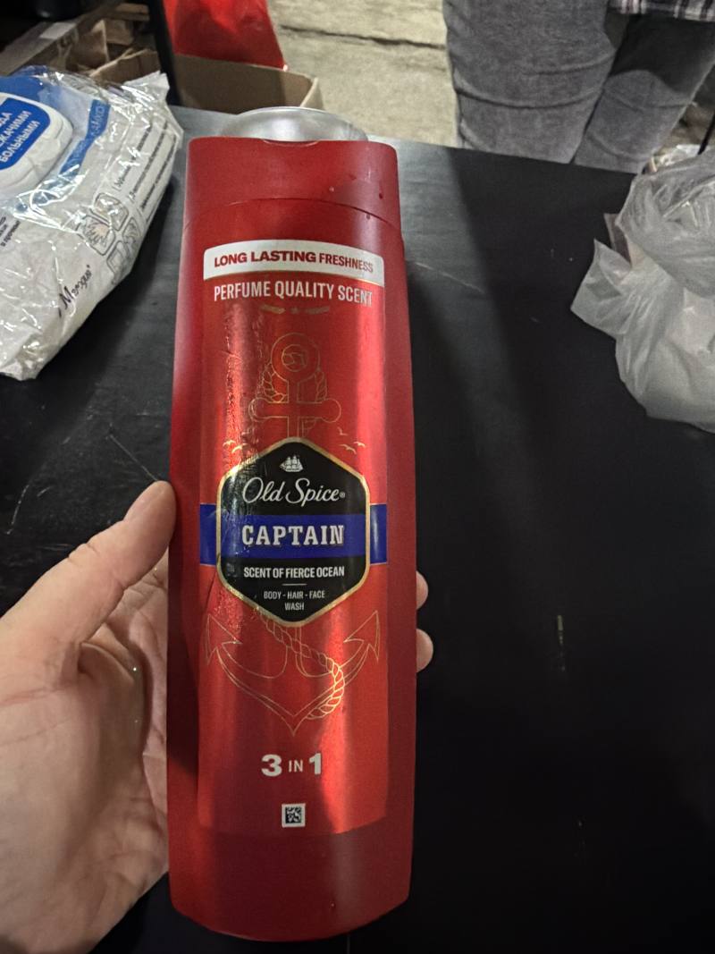 Old Spice Captain Scent of Fierce Ocean 3 in 1 Body Hair Face Wash