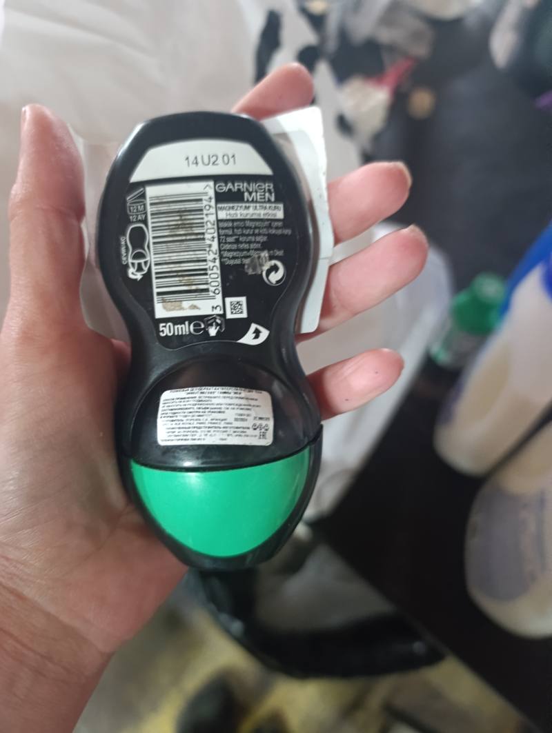Дезодорант Garnier Men Magnezyum Ultra Kuru