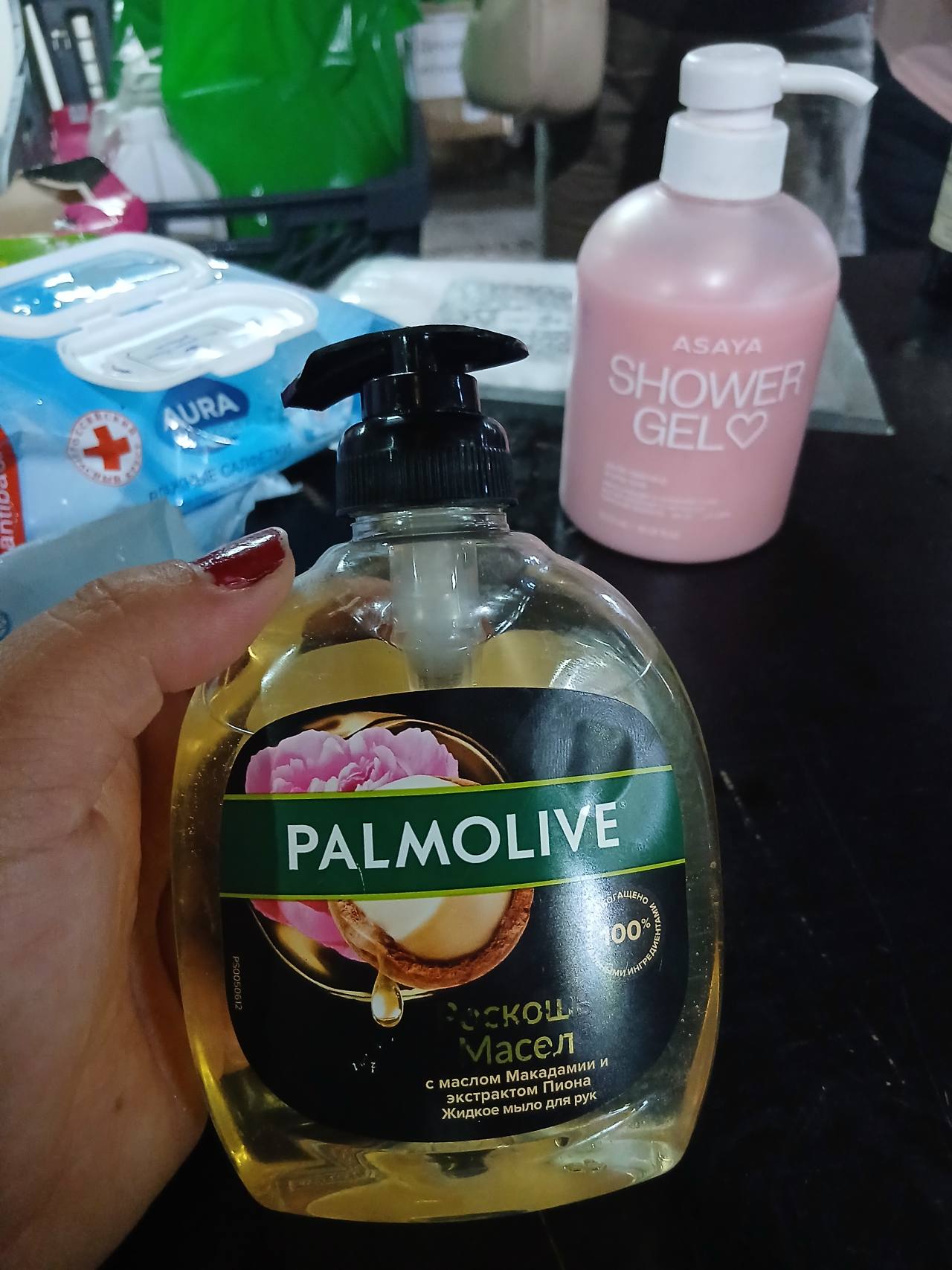 Palmolive Роскошь Масел Жидкое мыло для рук с маслом Макадамии и экстрактом Пиона