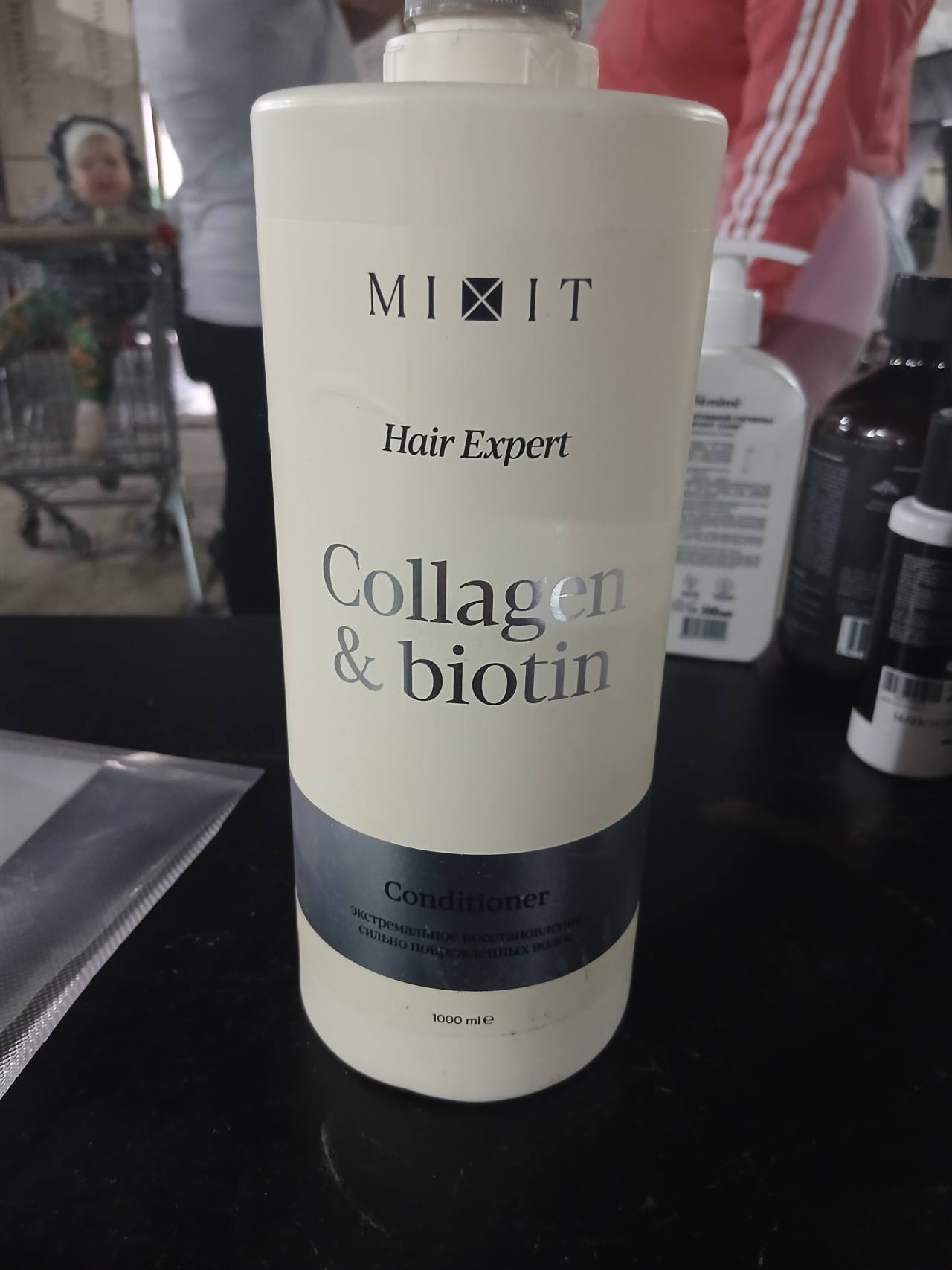 Кондиционер для волос MIXIT Hair Expert Collagen & biotin экстремальное восстановление