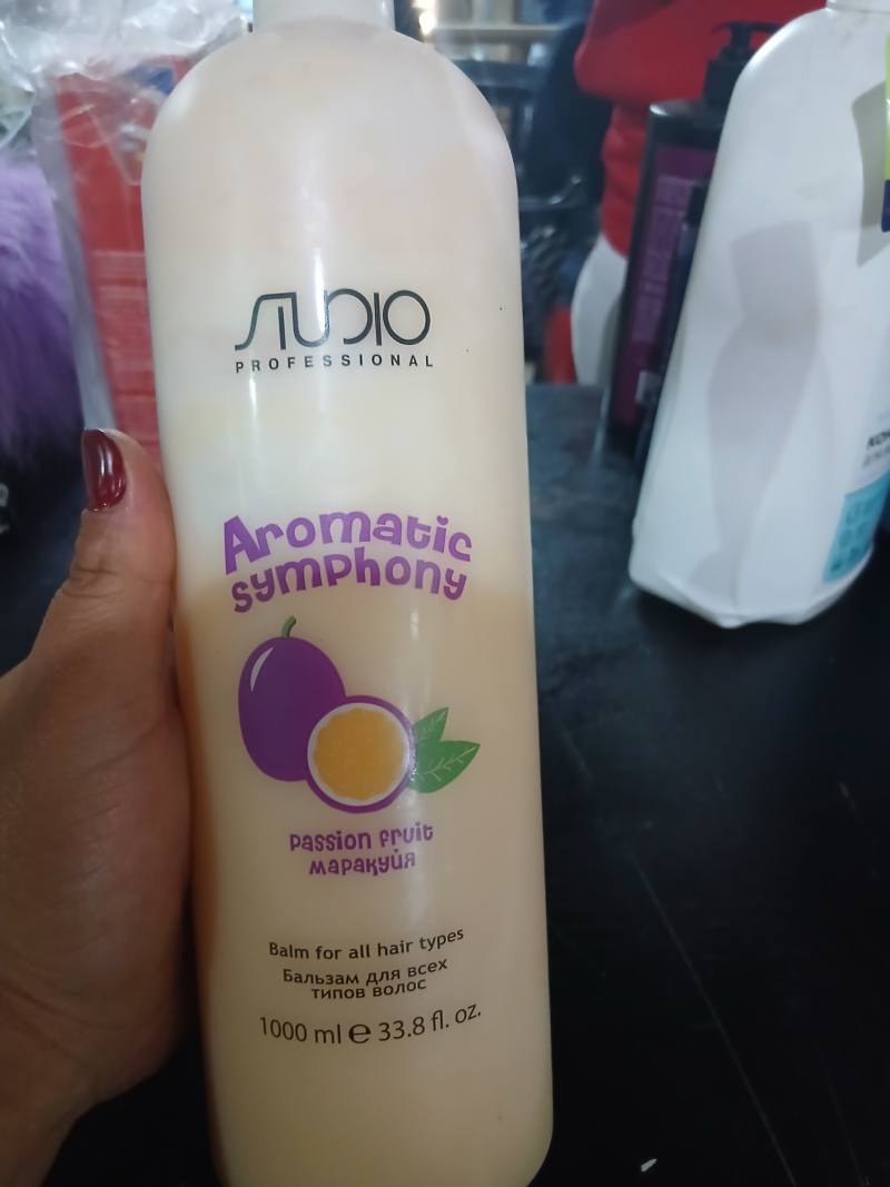 Бальзам для всех типов волос STUDIO PROFESSIONAL Aromatic Symphony Passion fruit