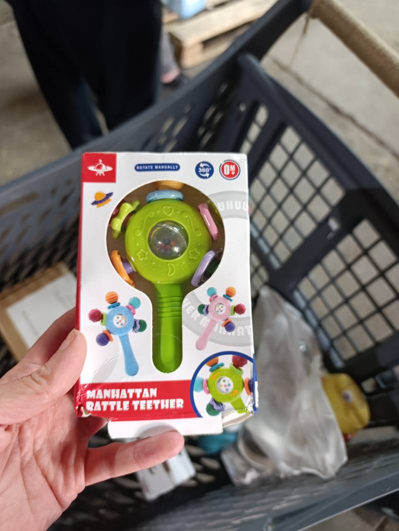 Manhattan Rattle Teether