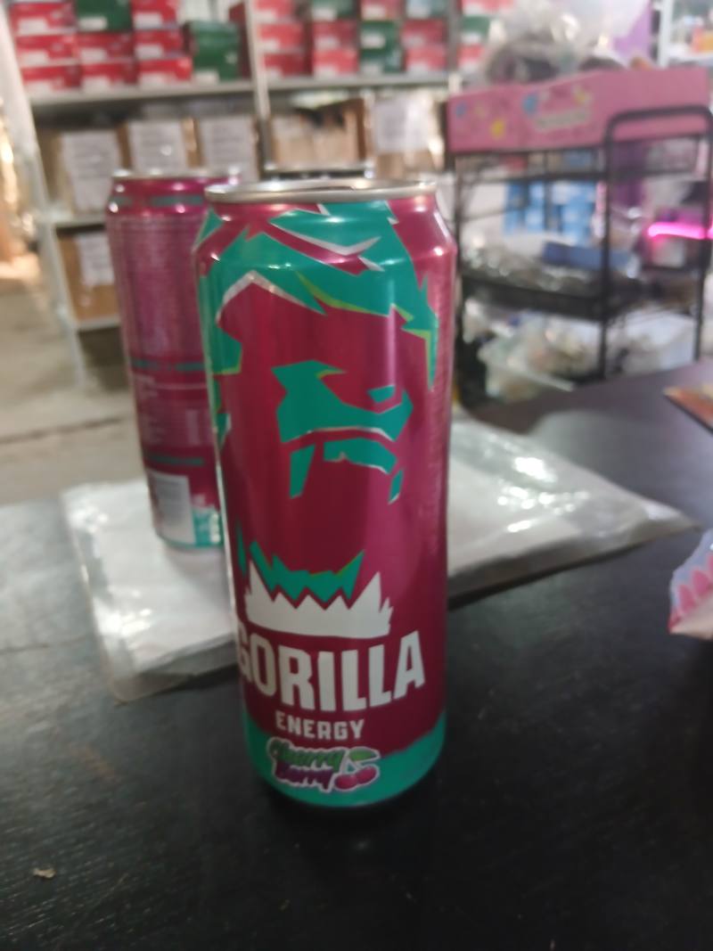 Энергетический напиток Gorilla Cherry Berry