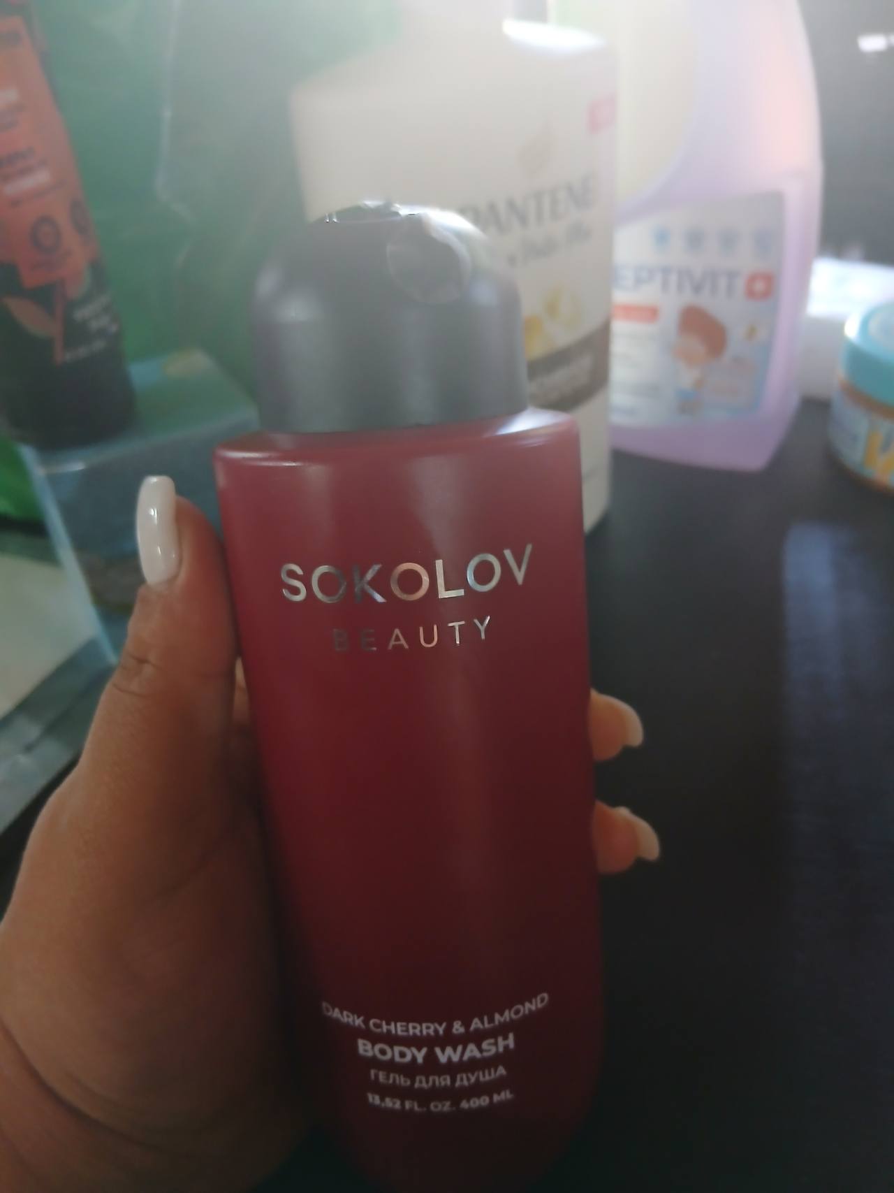 Гель для душа Dark Cherry & Almond