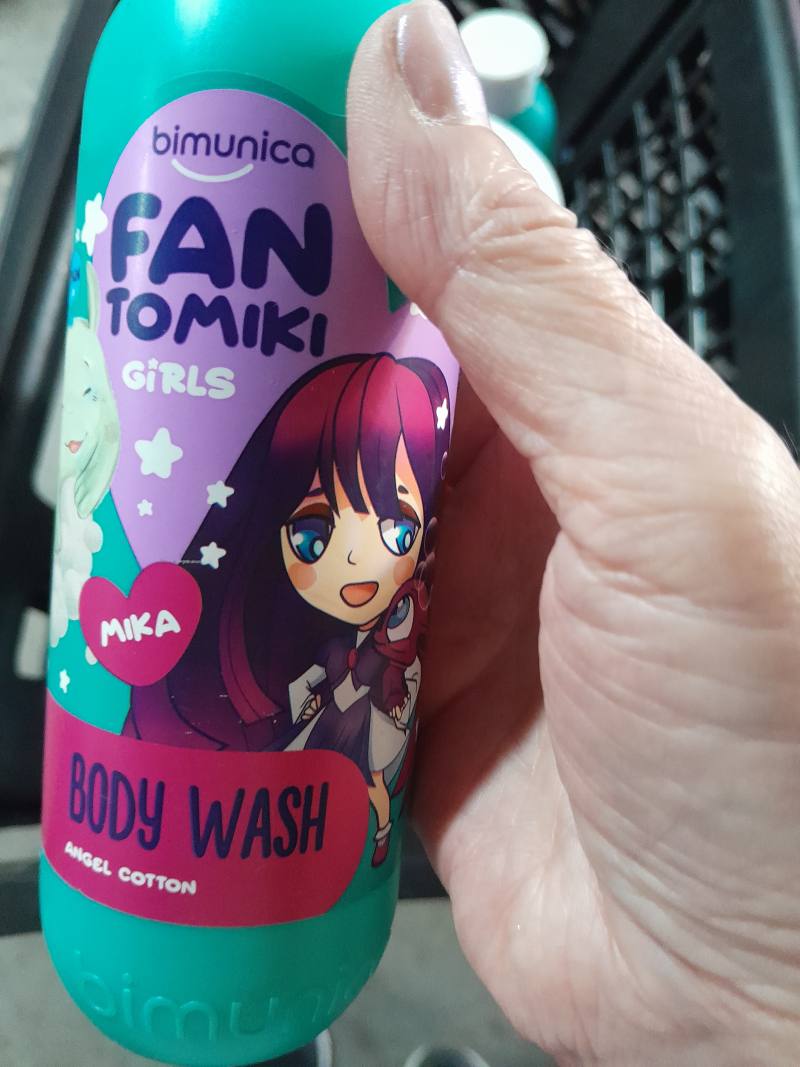 FAN TOMIKI GIRLS MIKA BODY WASH ANGEL COTTON