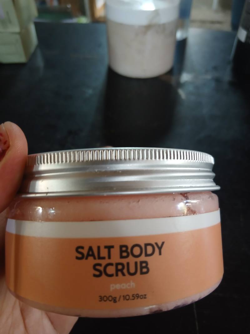 SALT BODY SCRUB peach