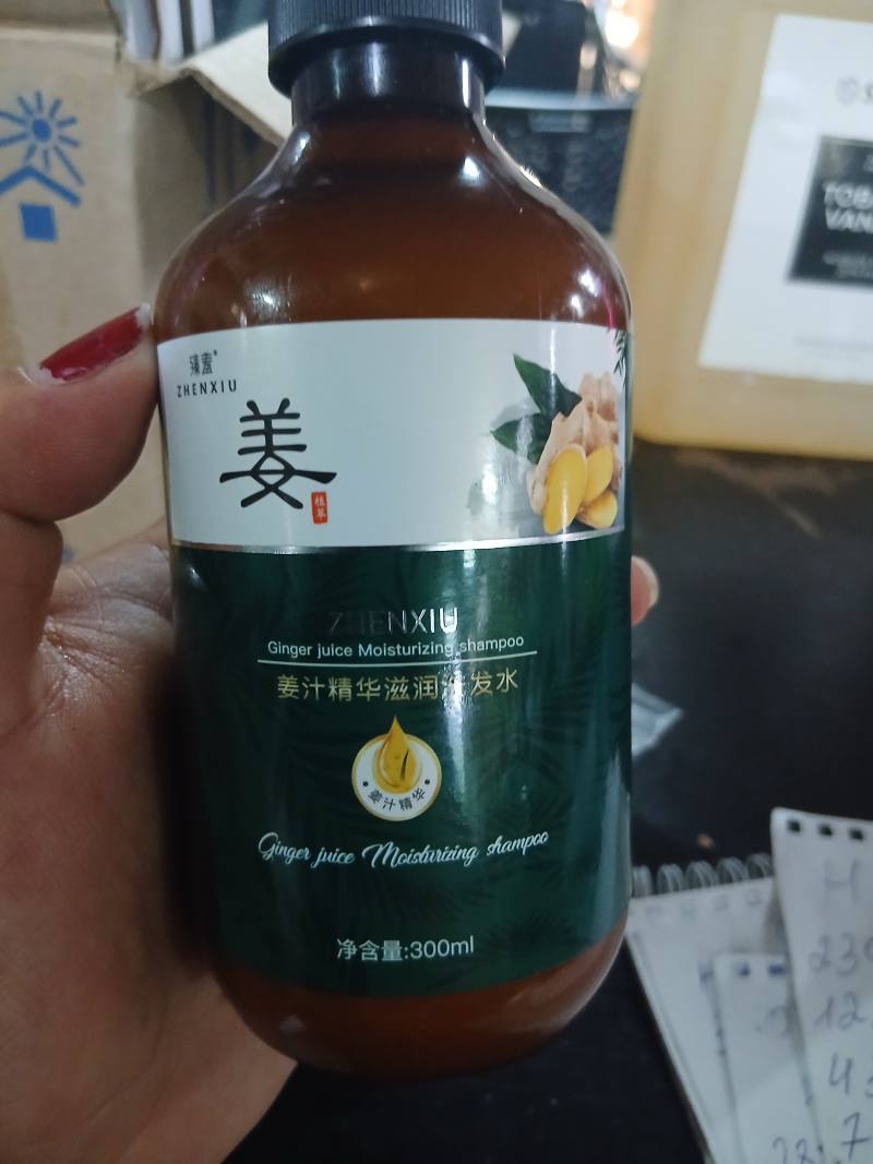 Zhenxiu Ginger juice Moisturizing shampoo