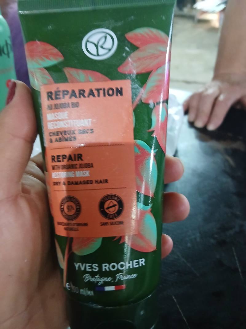 Yves Rocher Repair Restoring Mask with Organic Jojoba for Dry & Damaged Hair