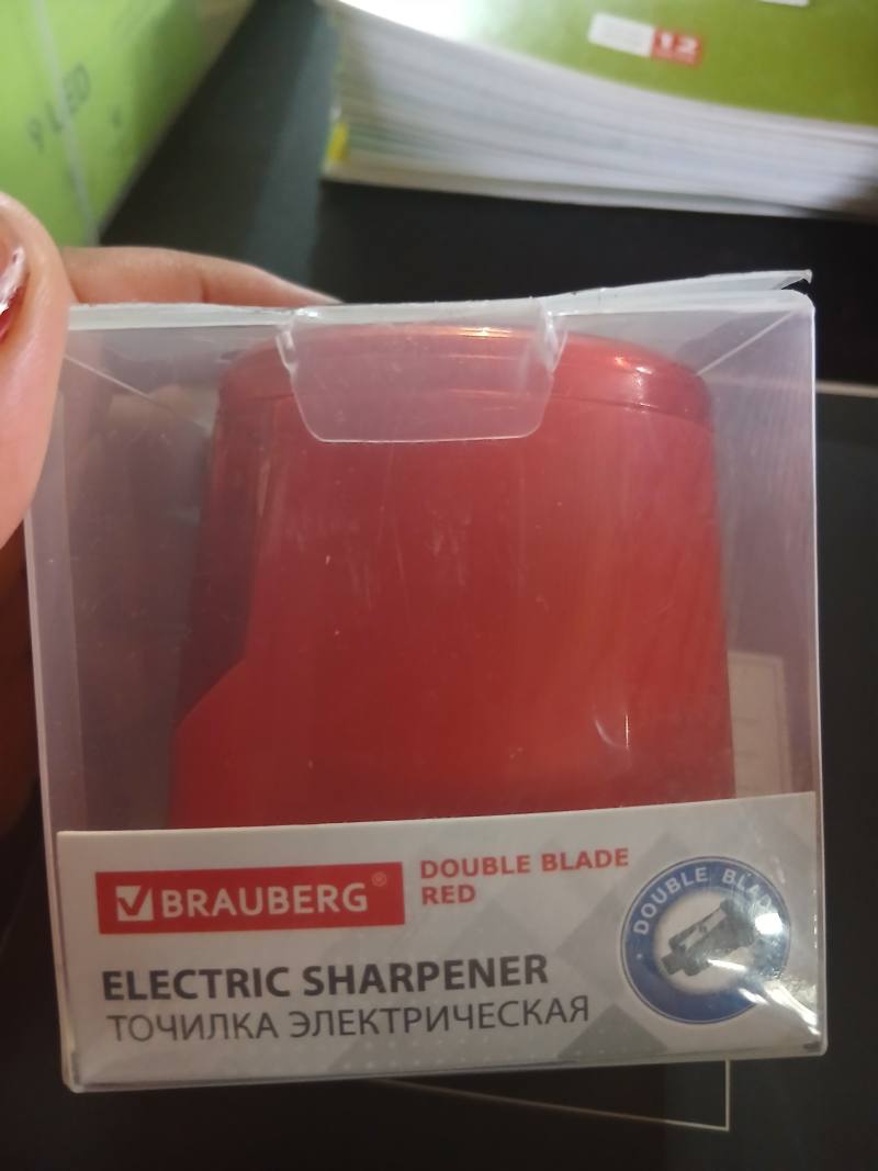 Электрическая точилка BRAUBERG Double Blade Red