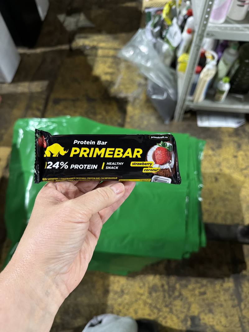PRIMEBAR Protein Bar Strawberry Coconut
